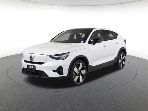 2023 Volvo C40 Recharge Pure Electric Twin Plus
