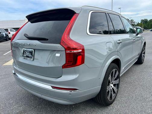 Vapour Grey Metallic 2024 Volvo XC90 Recharge Plug-In Hybrid T8 Ultimate 6-Seater