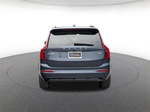 2026 Volvo XC90 B6 Ultra Dark Theme 7-Seater