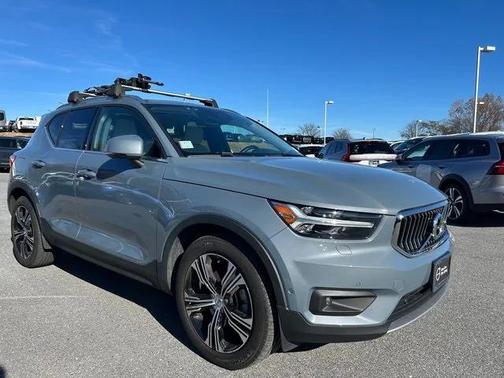 2022 Volvo XC40 T5 Inscription