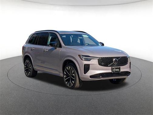 2026 Volvo XC90 B6 Ultra Dark Theme 6-Seater