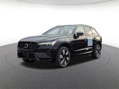 2025 Volvo XC60 Plug-In Hybrid T8 Plus