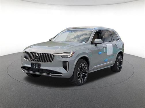 2025 Volvo XC90 Plug-In Hybrid T8 Plus 7-Seater