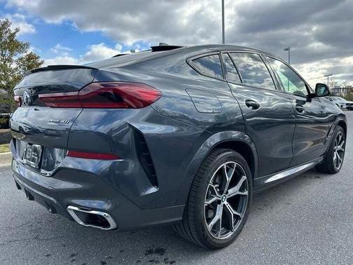 2022 BMW X6 xDrive40i