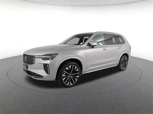 2025 Volvo XC90 B6 Plus 7-Seater