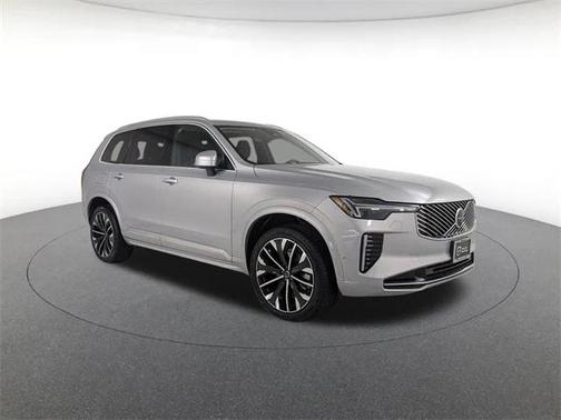 2025 Volvo XC90 B6 Plus 7-Seater