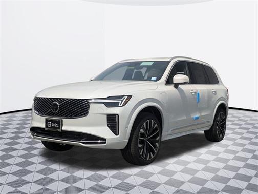 2025 Volvo XC90 Plug-In Hybrid T8 Plus 7-Seater