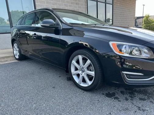 2016 Volvo V60 T5 Drive-E Premier