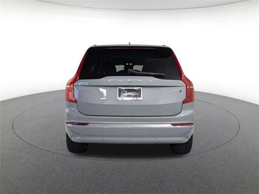 2024 Volvo XC90 B6 Plus Bright Theme 7-Seater