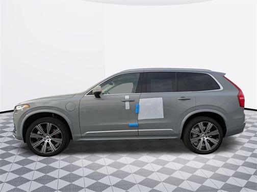 2025 Volvo XC90 Plug-In Hybrid T8 Ultra 7-Seater