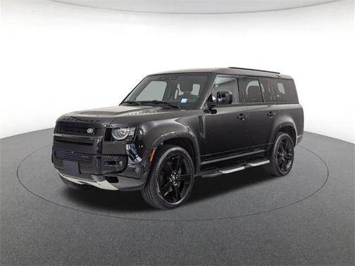 2023 Land Rover Defender 130 X-Dynamic SE