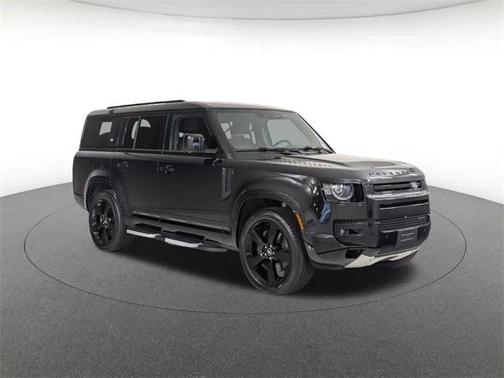 2023 Land Rover Defender 130 X-Dynamic SE