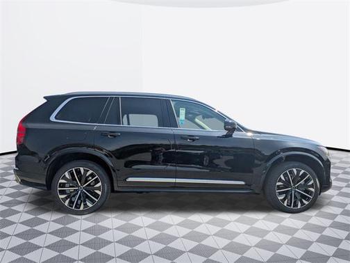 2025 Volvo XC90 B6 Ultra