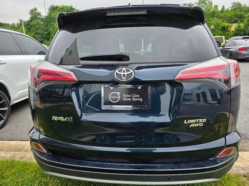 2017 Toyota RAV4 Limited