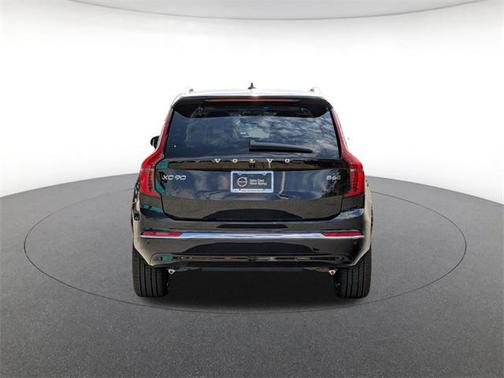 2026 Volvo XC90 B6 Ultra 7-Seater