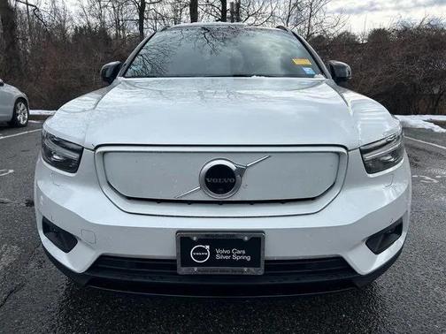 2021 Volvo XC40 Recharge Pure Electric P8