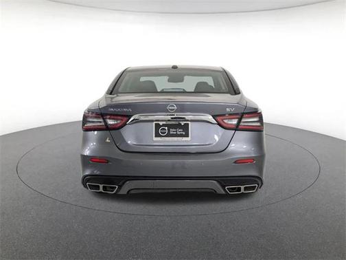 2023 Nissan Maxima SV