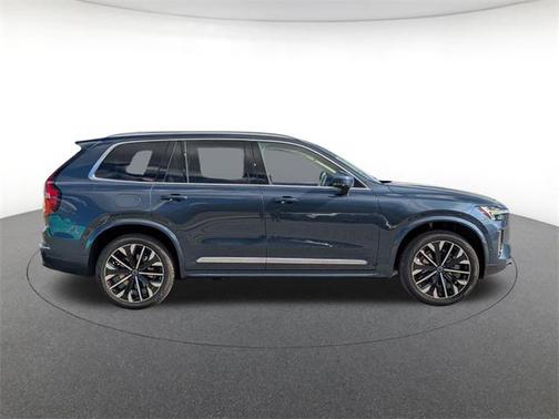 2026 Volvo XC90 B6 Ultra 7-Seater