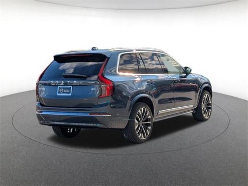 2026 Volvo XC90 B6 Ultra 7-Seater