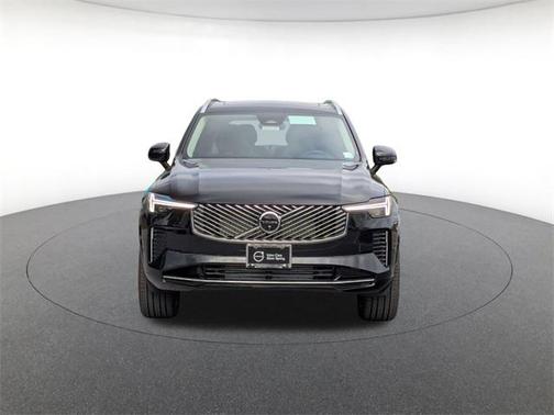 2026 Volvo XC90 Plug-In Hybrid T8 Plus 6-Seater