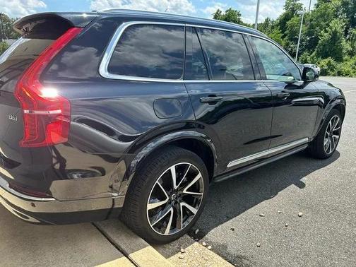 2024 Volvo XC90 B6 Plus Bright Theme 7-Seater