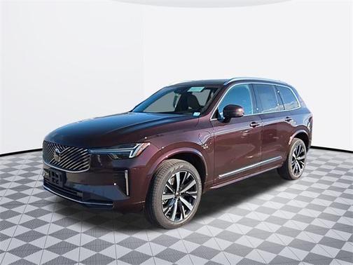 2025 Volvo XC90 Plug-In Hybrid T8 Core 7-Seater