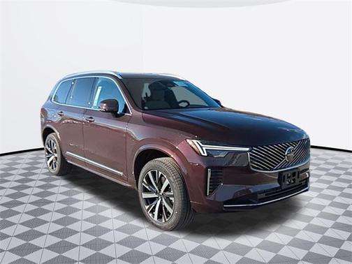 2025 Volvo XC90 Plug-In Hybrid T8 Core 7-Seater