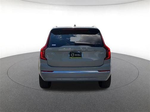 2025 Volvo XC90 Plug-In Hybrid T8 Core 7-Seater