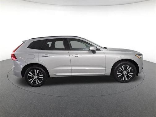 2023 Volvo XC60 B5 Core