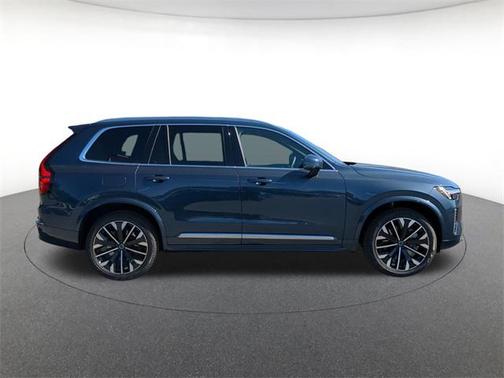 2025 Volvo XC90 Plug-In Hybrid T8 Core 7-Seater