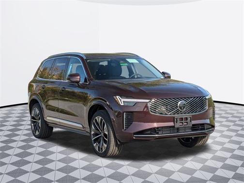 2025 Volvo XC90 Plug-In Hybrid T8 Plus 7-Seater