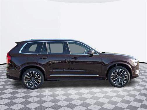 2025 Volvo XC90 Plug-In Hybrid T8 Plus 7-Seater
