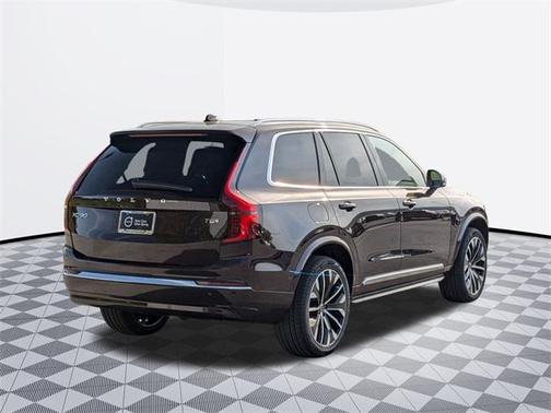 2025 Volvo XC90 Plug-In Hybrid T8 Plus 7-Seater