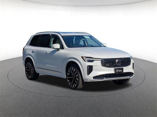 2026 Volvo XC90 B6 Ultra 7-Seater