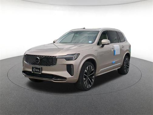 2025 Volvo XC90 Plug-In Hybrid T8 Ultra 6-Seater