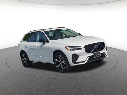 2025 Volvo XC60 Plug-In Hybrid T8 Ultra
