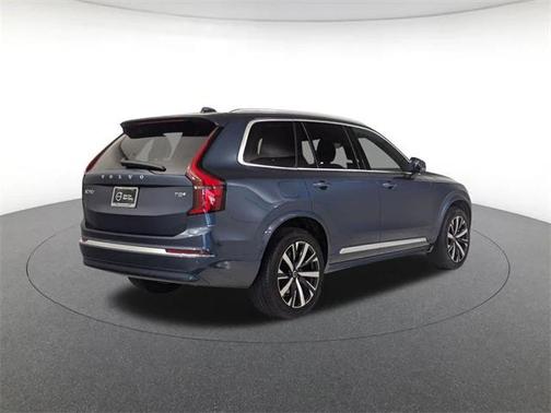 2025 Volvo XC90 Plug-In Hybrid T8 Core 7-Seater