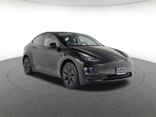 2024 Tesla Model Y RWD