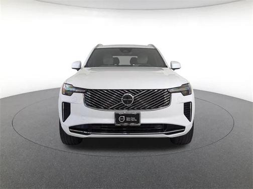 2025 Volvo XC90 B6 Plus 7-Seater