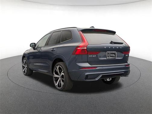 2025 Volvo XC60 Plug-In Hybrid T8 Ultra