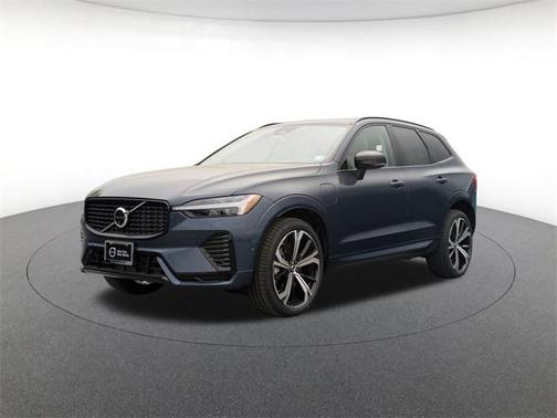 2025 Volvo XC60 Plug-In Hybrid T8 Ultra