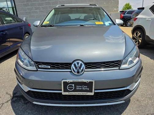 2017 Volkswagen Golf Alltrack TSI SEL
