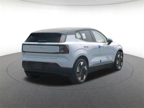 2025 Volvo EX30 Twin Motor Plus