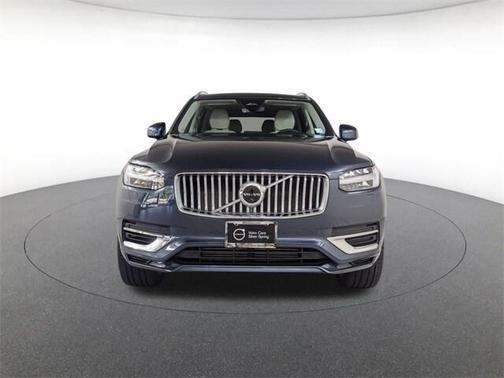 2023 Volvo XC90 Recharge Plug-In Hybrid T8 Plus Bright Theme 7-Seater