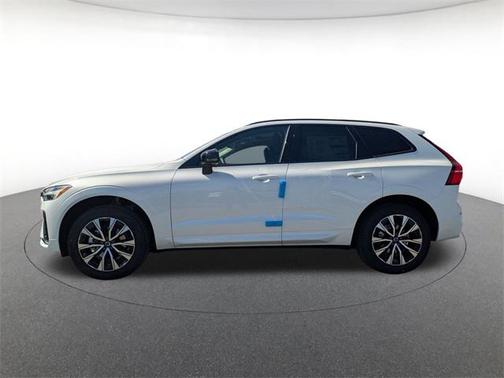 2025 Volvo XC60 B5 Core