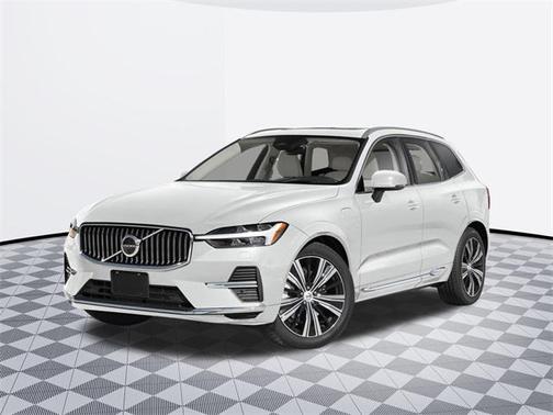 2025 Volvo XC60 Plug-In Hybrid T8 Plus