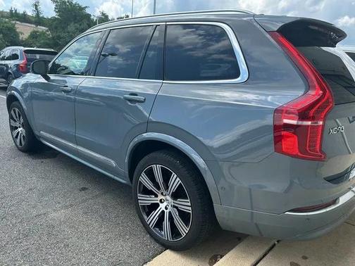 2023 Volvo XC90 Recharge Plug-In Hybrid T8 Plus 6-Seater