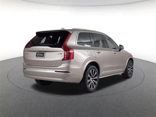 2024 Volvo XC90 B5 Core Bright Theme
