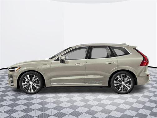 2025 Volvo XC60 B5 Ultra