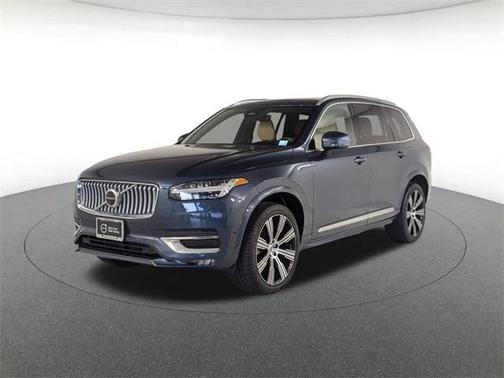 2024 Volvo XC90 B6 Ultimate Bright Theme 7-Seater